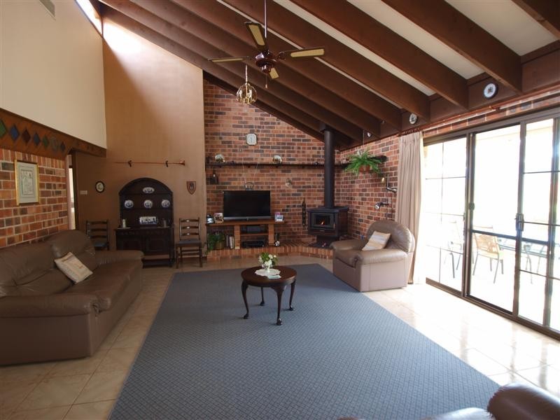 5 Gwenda Avenue, Berry NSW 2535