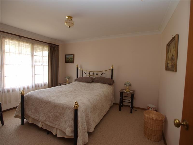 5 Gwenda Avenue, Berry NSW 2535