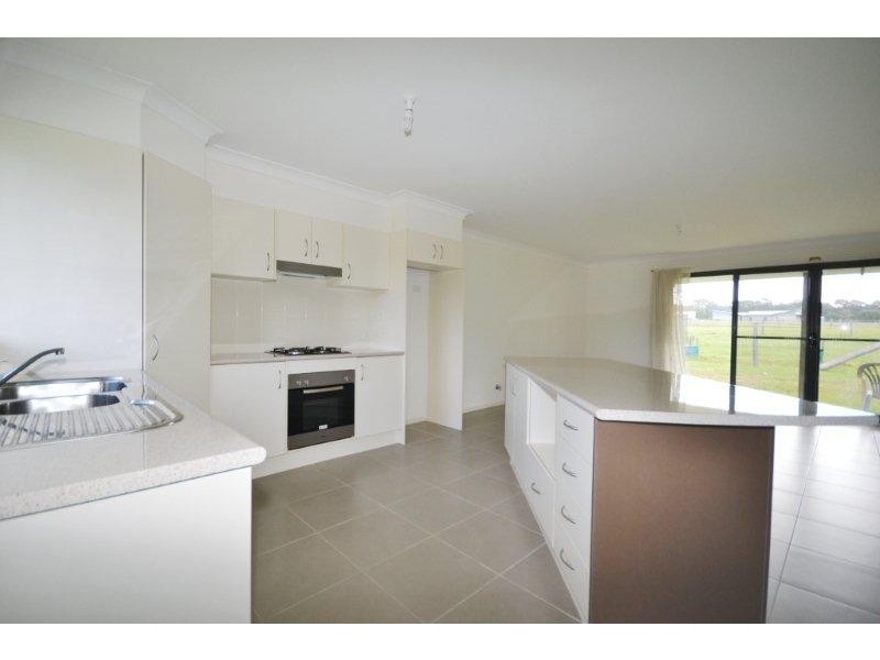 49 Tallais Close, Worrigee NSW 2540