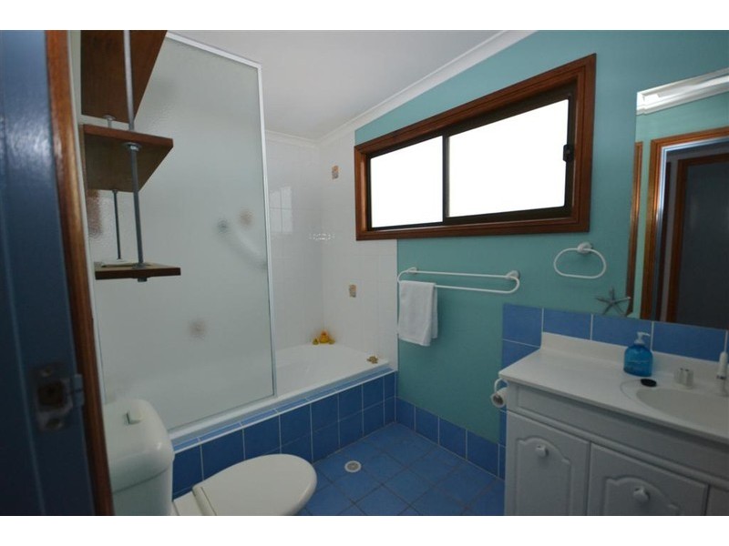 6  Banksia Street, Vincentia NSW 2540