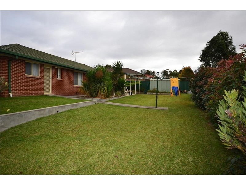 7 Hermes Crescent, Worrigee NSW 2540