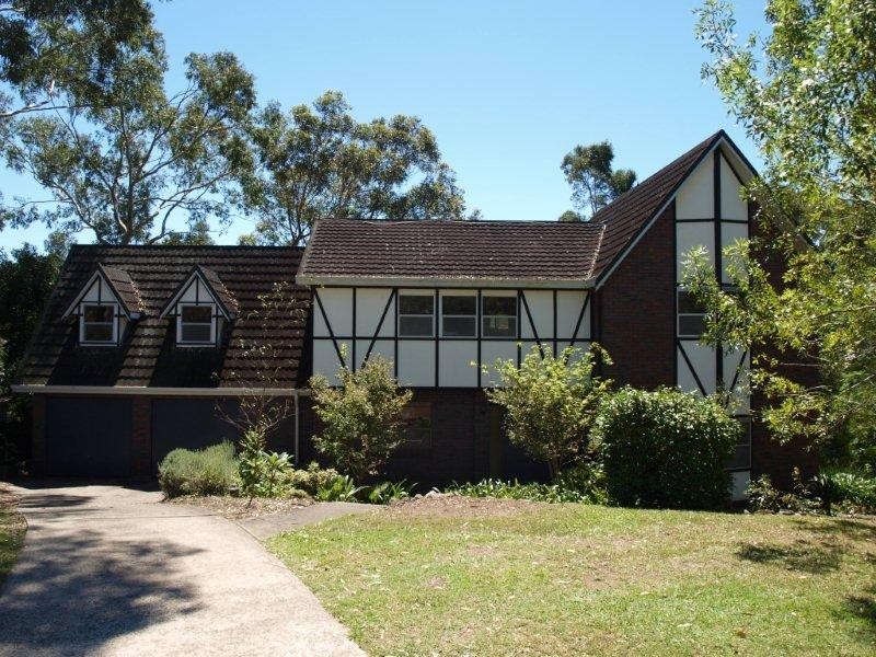 4 Glen View, North Nowra NSW 2541
