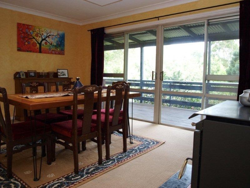 4 Glen View, North Nowra NSW 2541