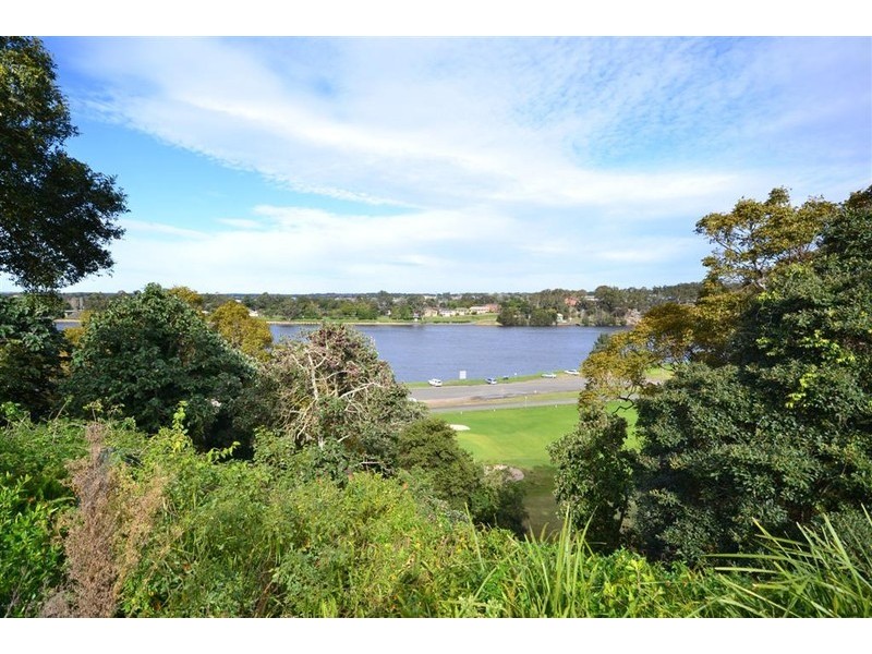 2/36 Illaroo Road, North Nowra NSW 2541