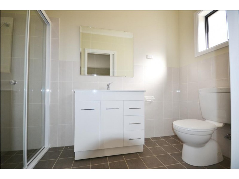 4 Zieria Avenue, North Nowra NSW 2541