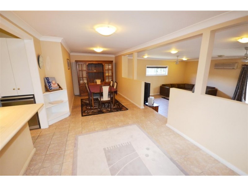 141 Berry Street, Nowra NSW 2541