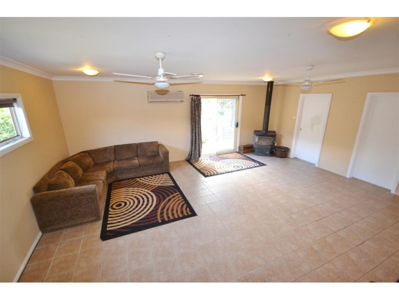 141 Berry Street, Nowra NSW 2541
