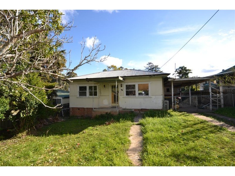 9 Hale Avenue, Nowra NSW 2541
