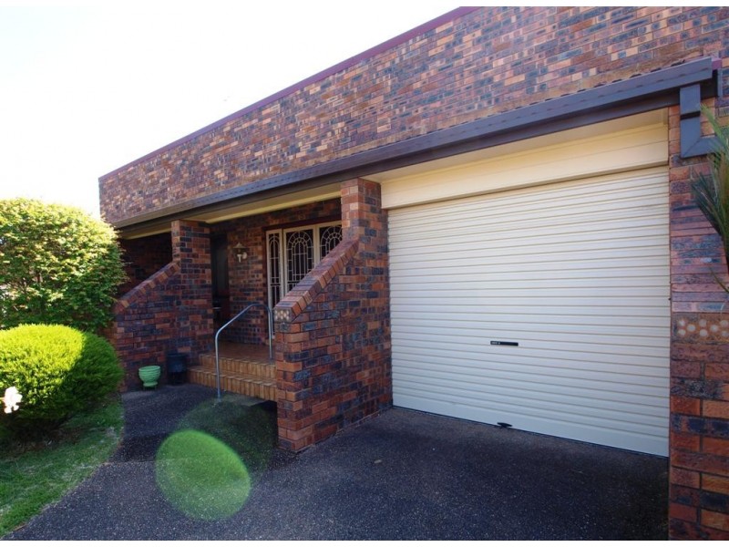 8 Mountain View Place, Shoalhaven Heads NSW 2535