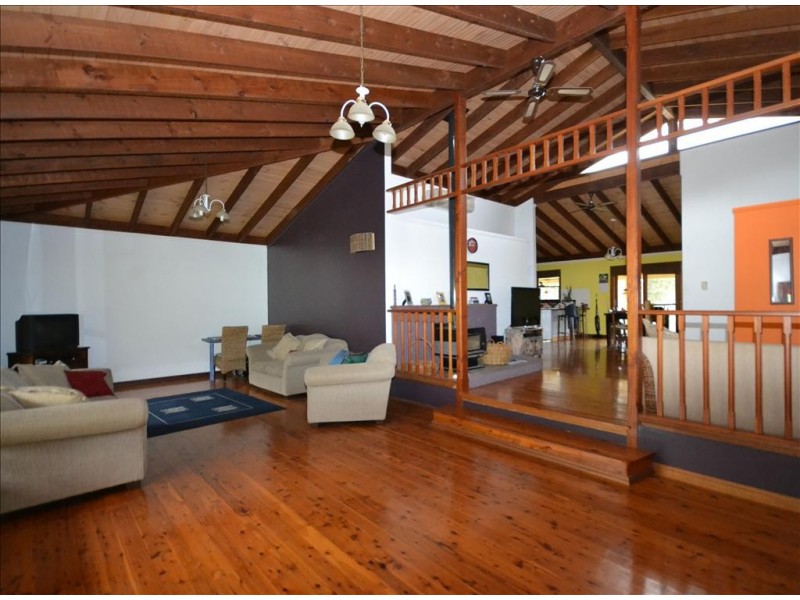 22 Koloona Drive, Tapitallee NSW 2540