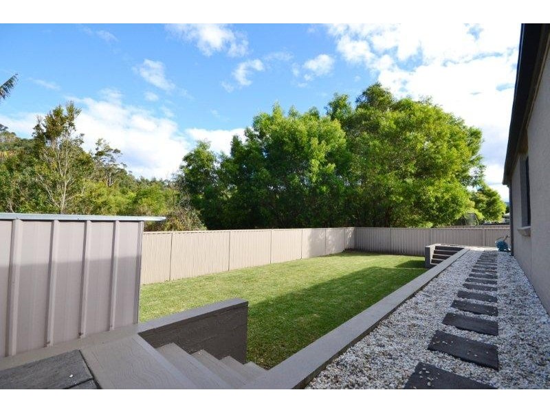 37 Emerald Drive, Meroo Meadow NSW 2540