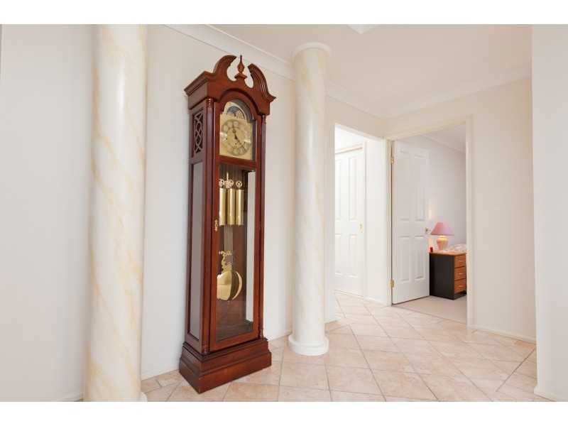 1 Marigold Close, Bomaderry NSW 2541