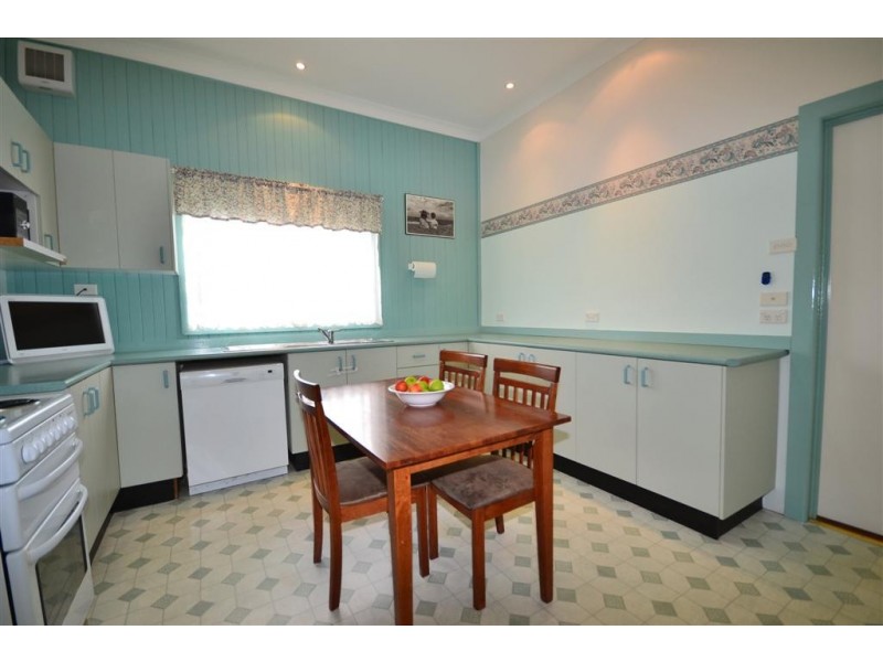 21 Osborne Street, Nowra NSW 2541