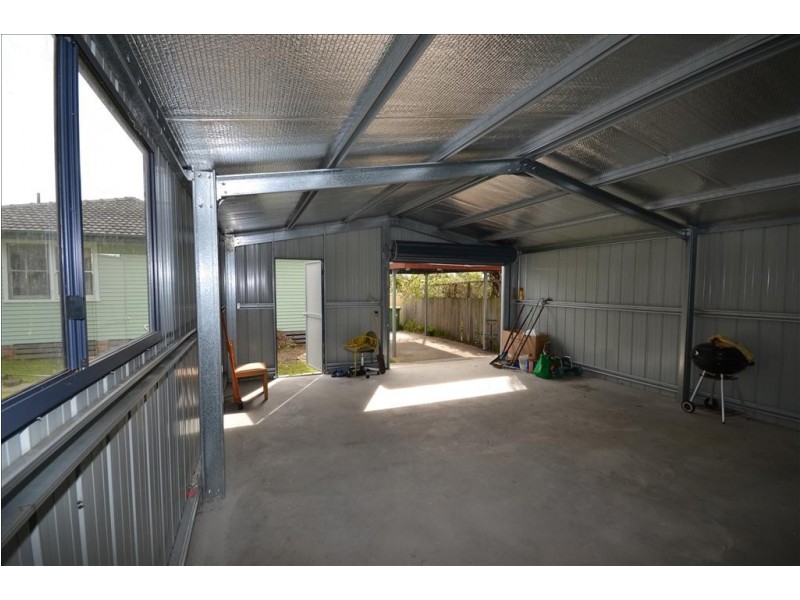 24 Quiberon Street, Nowra NSW 2541