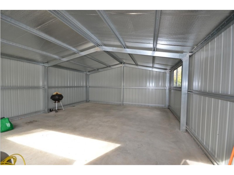 24 Quiberon Street, Nowra NSW 2541