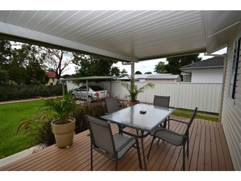 21 Quiberon Street, Nowra NSW 2541