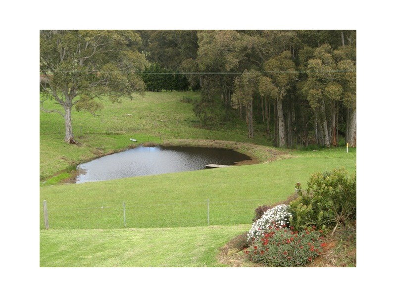 18 Roxborough Road, Berry NSW 2535