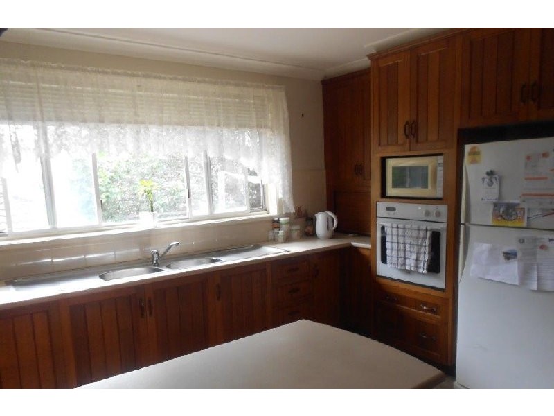 12 Bolt Street, Shoalhaven Heads NSW 2535