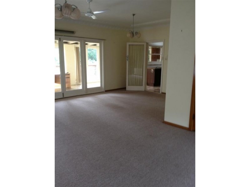 60 ILLAROO ROAD, North Nowra NSW 2541