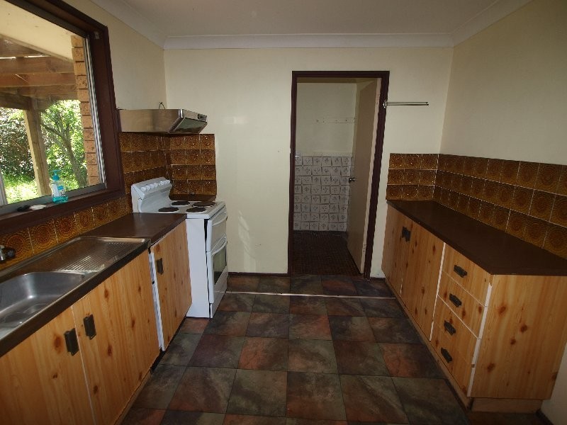 12 Cheltenham Drive, Shoalhaven Heads NSW 2535