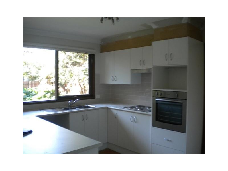 25 ELIA AVENUE, Nowra NSW 2541