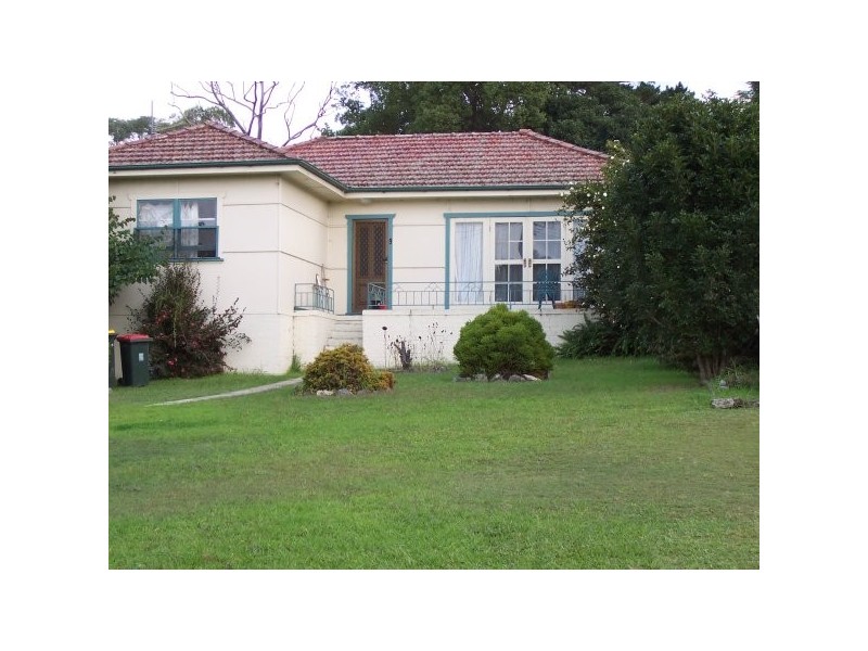 39 Mulgen Crescent, Bomaderry NSW 2541