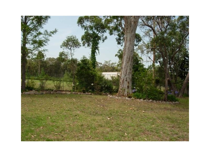 2 Folia Close, West Nowra NSW 2541