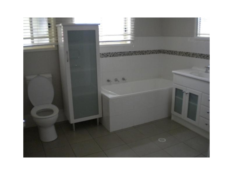 1/5 JAYCEE AVENUE, Nowra NSW 2541