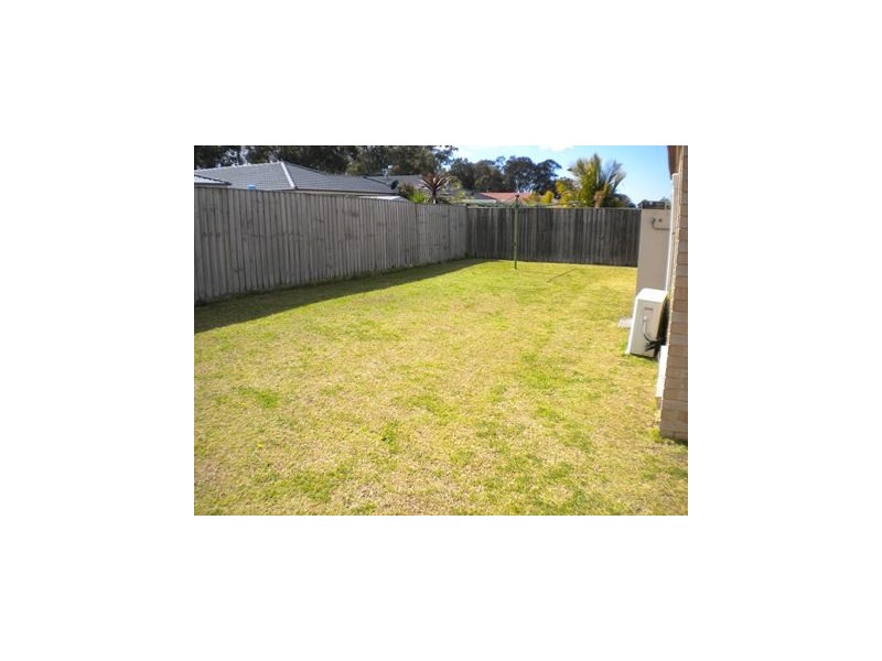 1 Whitewood Street, Worrigee NSW 2540