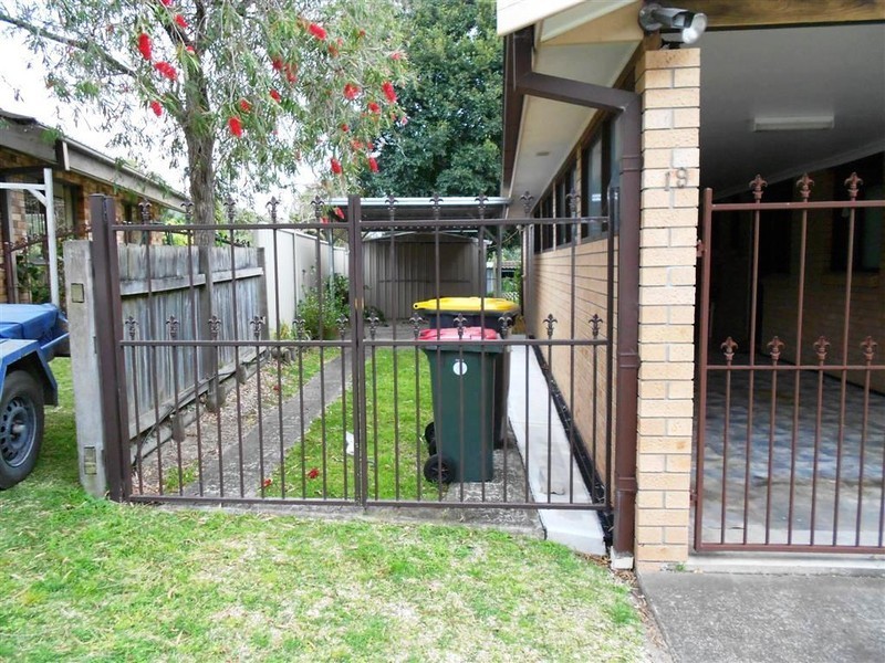 19 Bass Road, Shoalhaven Heads NSW 2535