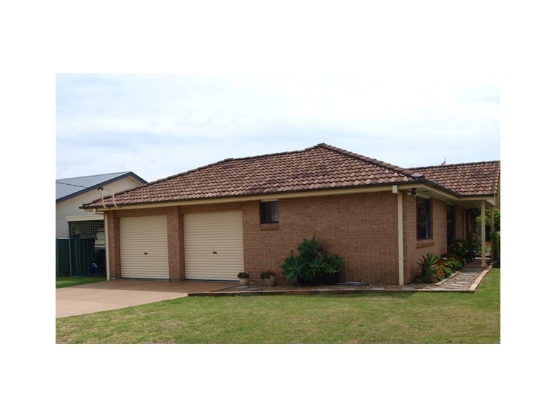 5A Oval Drive, Shoalhaven Heads NSW 2535