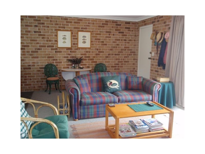 2/114 Jerry Bailey Road, Shoalhaven Heads NSW 2535