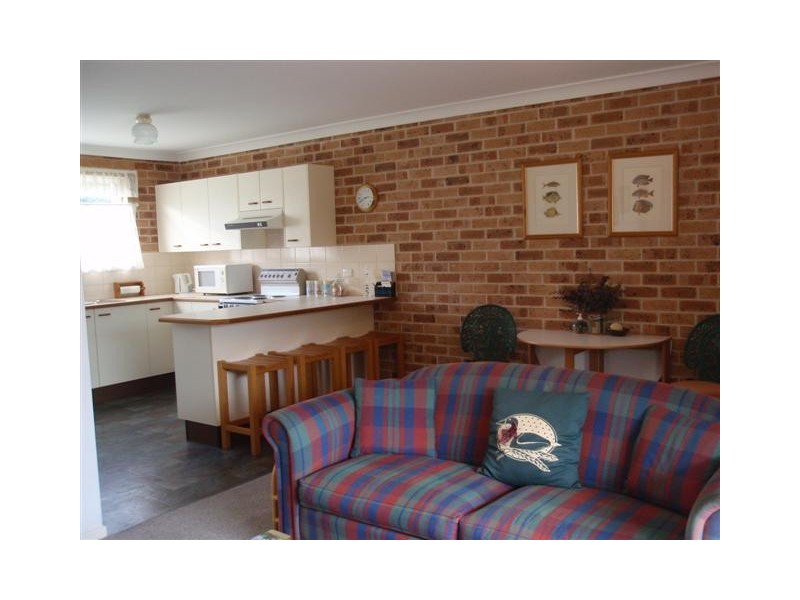 2/114 Jerry Bailey Road, Shoalhaven Heads NSW 2535