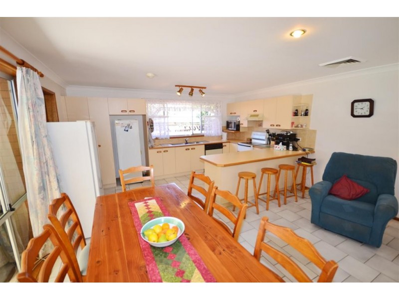 109 McMahons Rd, North Nowra NSW 2541