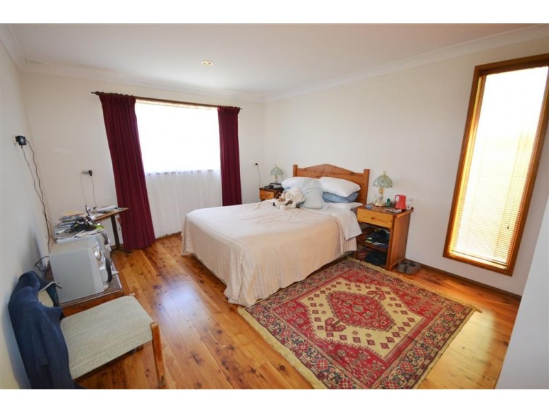 109 McMahons Rd, North Nowra NSW 2541