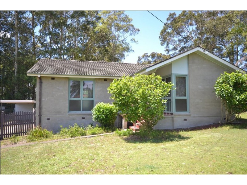 19 Taranna Crescent, Nowra NSW 2541