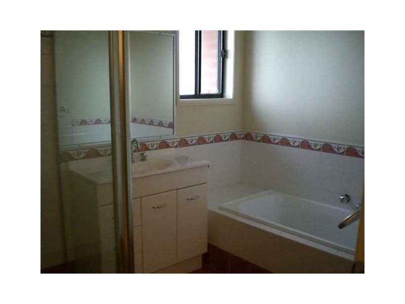 5A Benney Close, Nowra NSW 2541