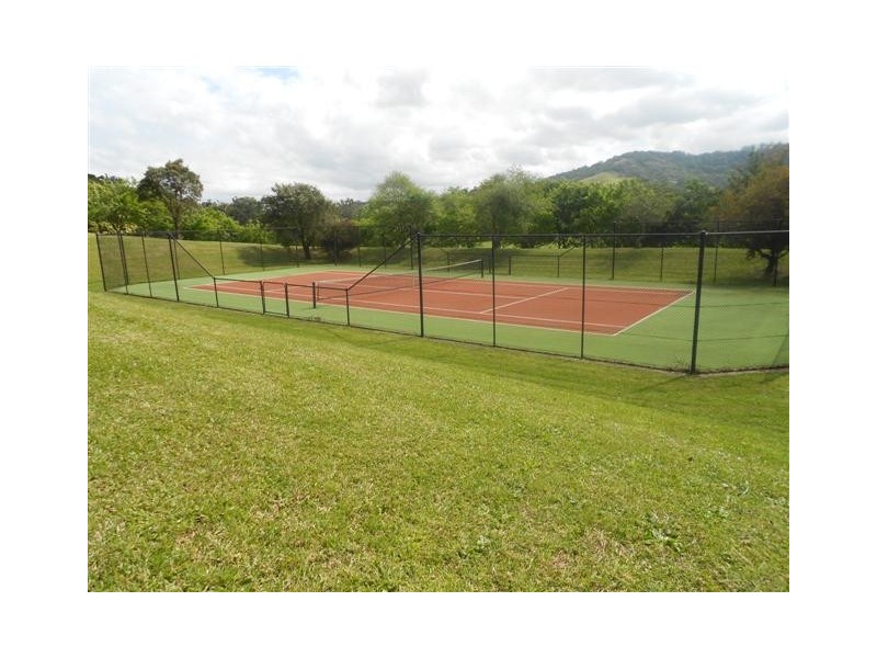 37 Princes Highway, Foxground NSW 2534