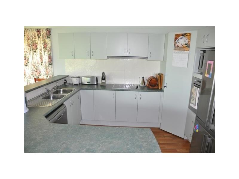 4  THE GARDEN WALK, Worrigee NSW 2540