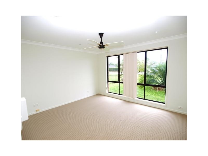15 Mathews Street, Shoalhaven Heads NSW 2535