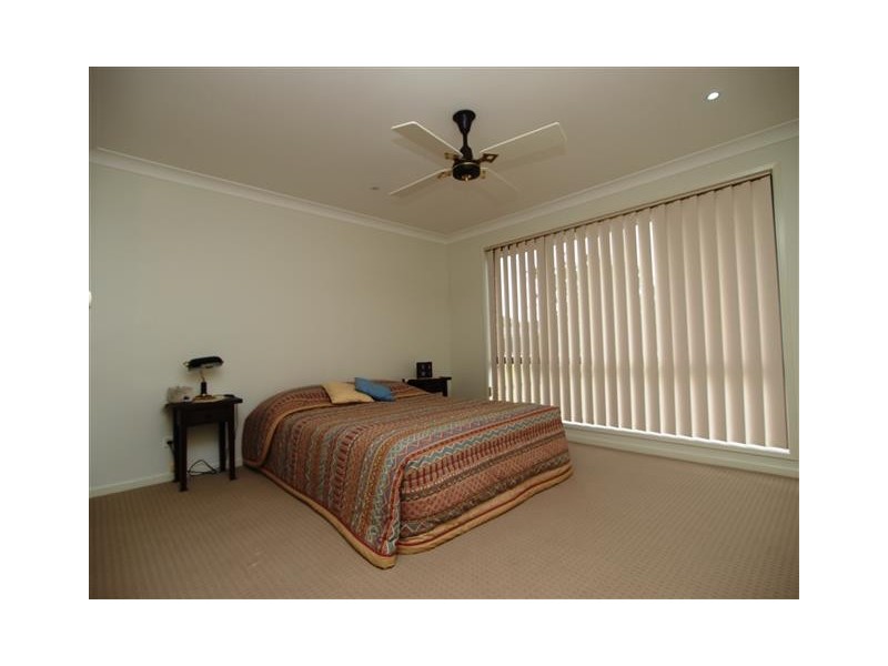 15 Mathews Street, Shoalhaven Heads NSW 2535