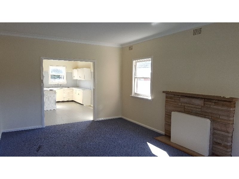 3 Hollands Road, Nowra NSW 2541