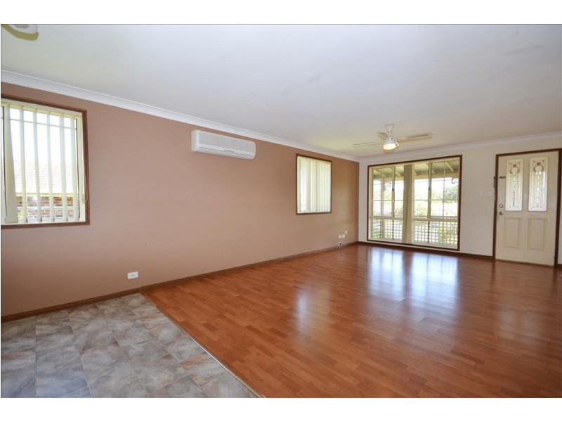 23 Isa Road, Worrigee NSW 2540
