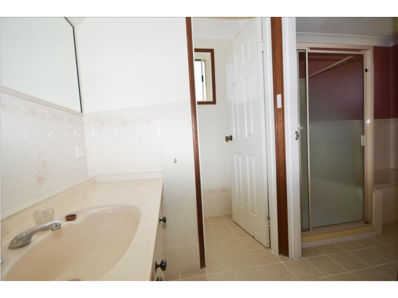 23 Isa Road, Worrigee NSW 2540