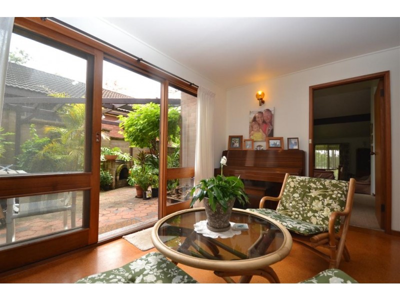 17 Bowada Street, Bomaderry NSW 2541