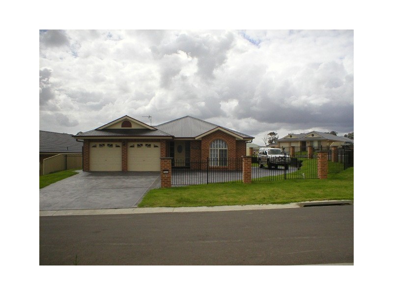 23 Kardella Avenue, Worrigee NSW 2540
