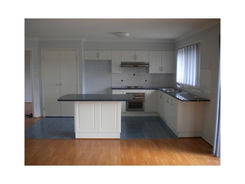 23 Kardella Avenue, Worrigee NSW 2540