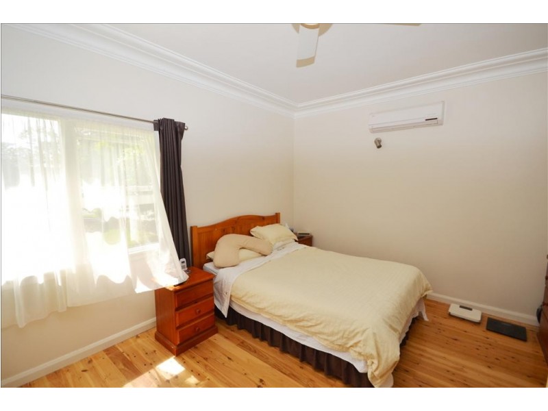 469 Princes Highway, Bomaderry NSW 2541