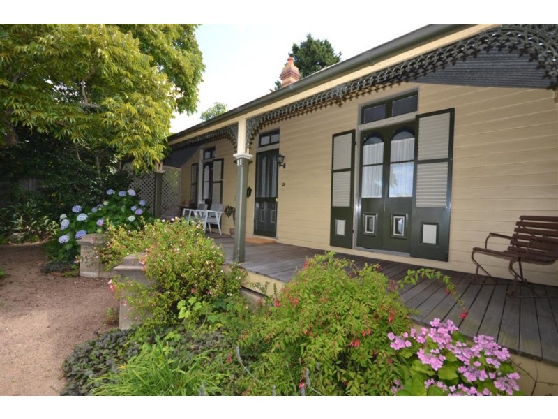 93 Osborne Street, Nowra NSW 2541