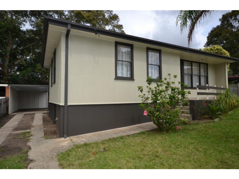 4 Bourne Avenue, Nowra NSW 2541